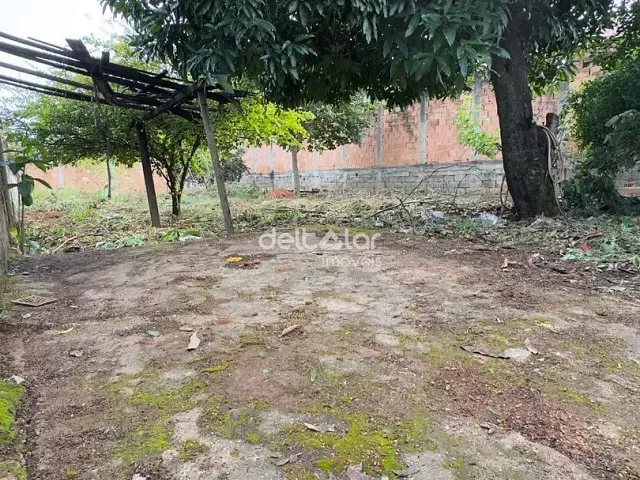 Terreno com 360m², à venda, no bairro Canaã em Belo Horizonte