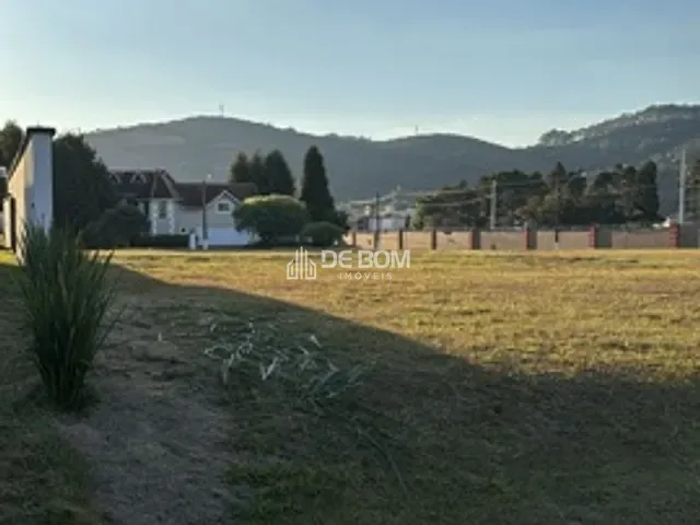 Terreno com 748m², à venda, no bairro Bortolan Norte I em Poços de Caldas