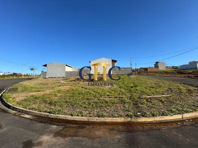 Terreno com 477m², à venda, no bairro Jardim São Lucas em Salto de Pirapora