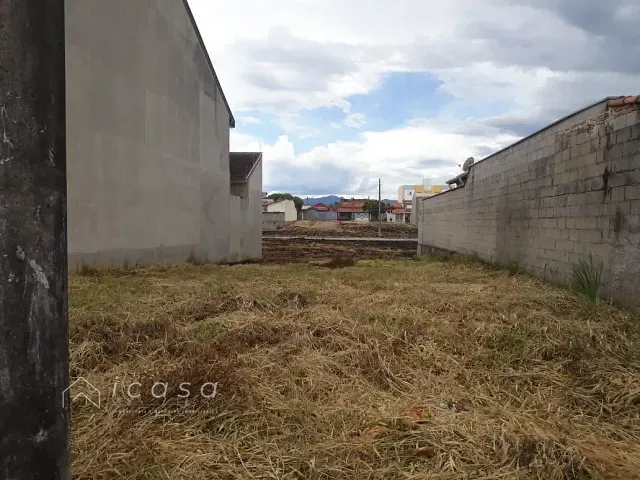 Terreno com 290m², à venda, no bairro Vila Santos em Caçapava