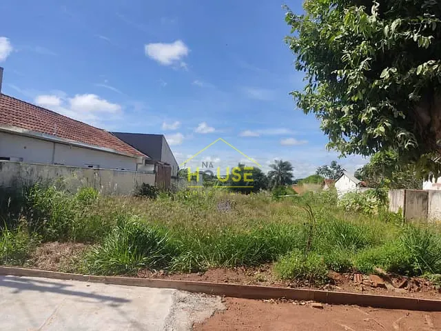 Terreno com 686m², à venda, no bairro Vila Nova em Votuporanga