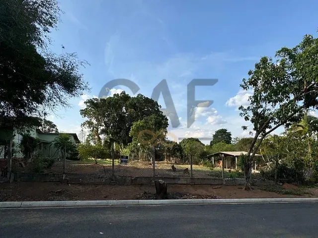 Terreno com 1001m², à venda, no bairro Área Rural de Santo Antônio de Posse em Santo Antônio de Posse