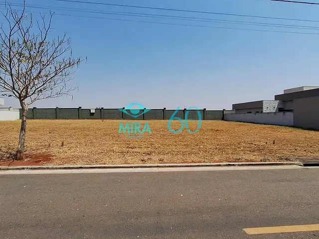 Terreno com 360m², à venda, no bairro Terras Alpha Residencial 1 em Senador Canedo