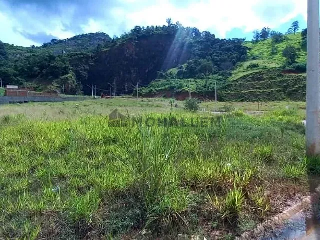 Terreno com 388m², à venda, no bairro Nossa Senhora de Fátima em Itajubá