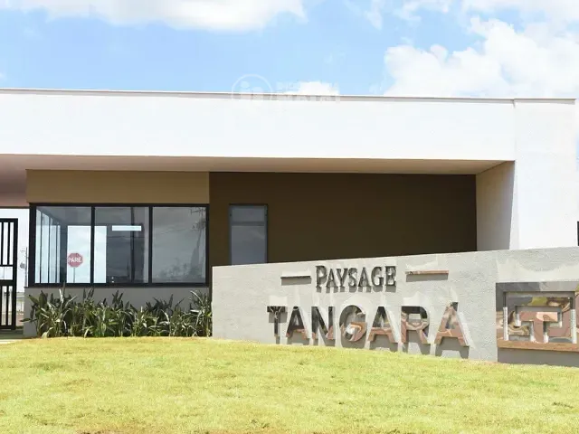 Terreno com 254m², à venda, no bairro Conjunto Habitacional Alexandre Urbanas em Londrina