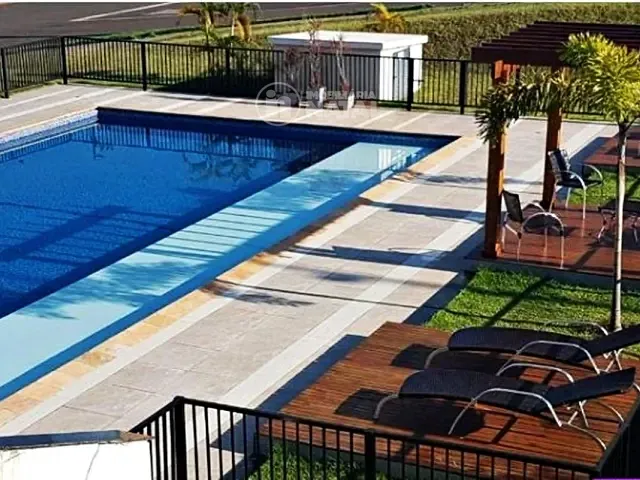 Terreno com 254m², à venda, no bairro Conjunto Habitacional Alexandre Urbanas em Londrina