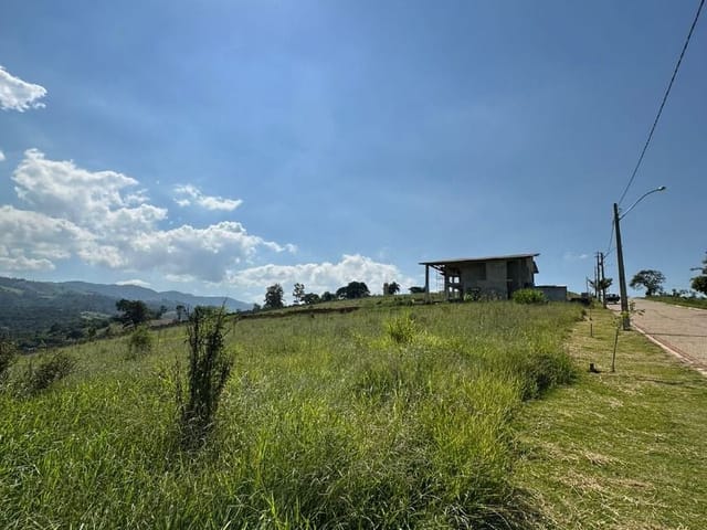 Terreno com 2017m², à venda, no bairro Tenentes em Extrema