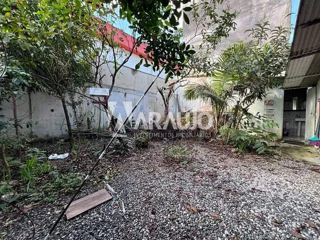 Terreno com 283m², à venda, no bairro Fazenda em Itajaí
