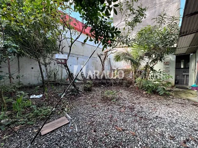 Terreno com 283m², à venda, no bairro Fazenda em Itajaí