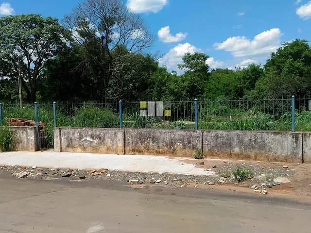 Terreno com 944m², à venda, no bairro Centro em Sumaré