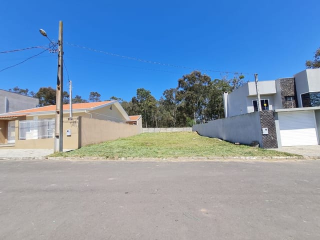 Terreno com 364m², à venda, no bairro Jardim Carvalho em Ponta Grossa