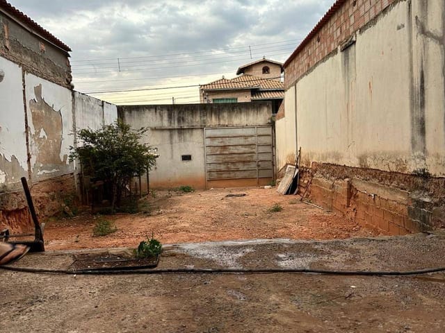 Foto do Terreno - Lote com 180 metros para locação, Jardim Guanabara, Belo Horizonte, MG | Deltalar Imóveis