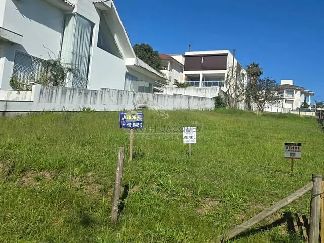 Terreno com 519m², à venda, no bairro Pedra Branca em Palhoça