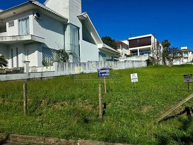 Terreno com 519m², à venda, no bairro Pedra Branca em Palhoça