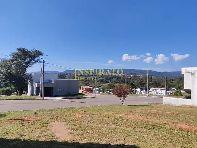 Terreno com 250m², à venda, no bairro Pinhal em Cabreúva