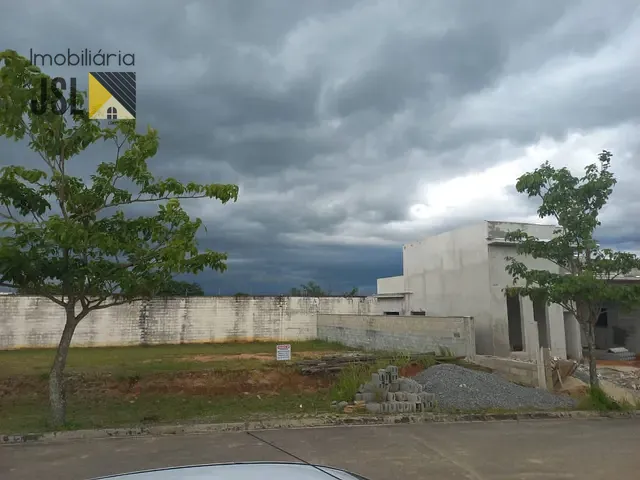 Terreno com 300m², à venda, no bairro Condomínio Terras do Vale em Caçapava