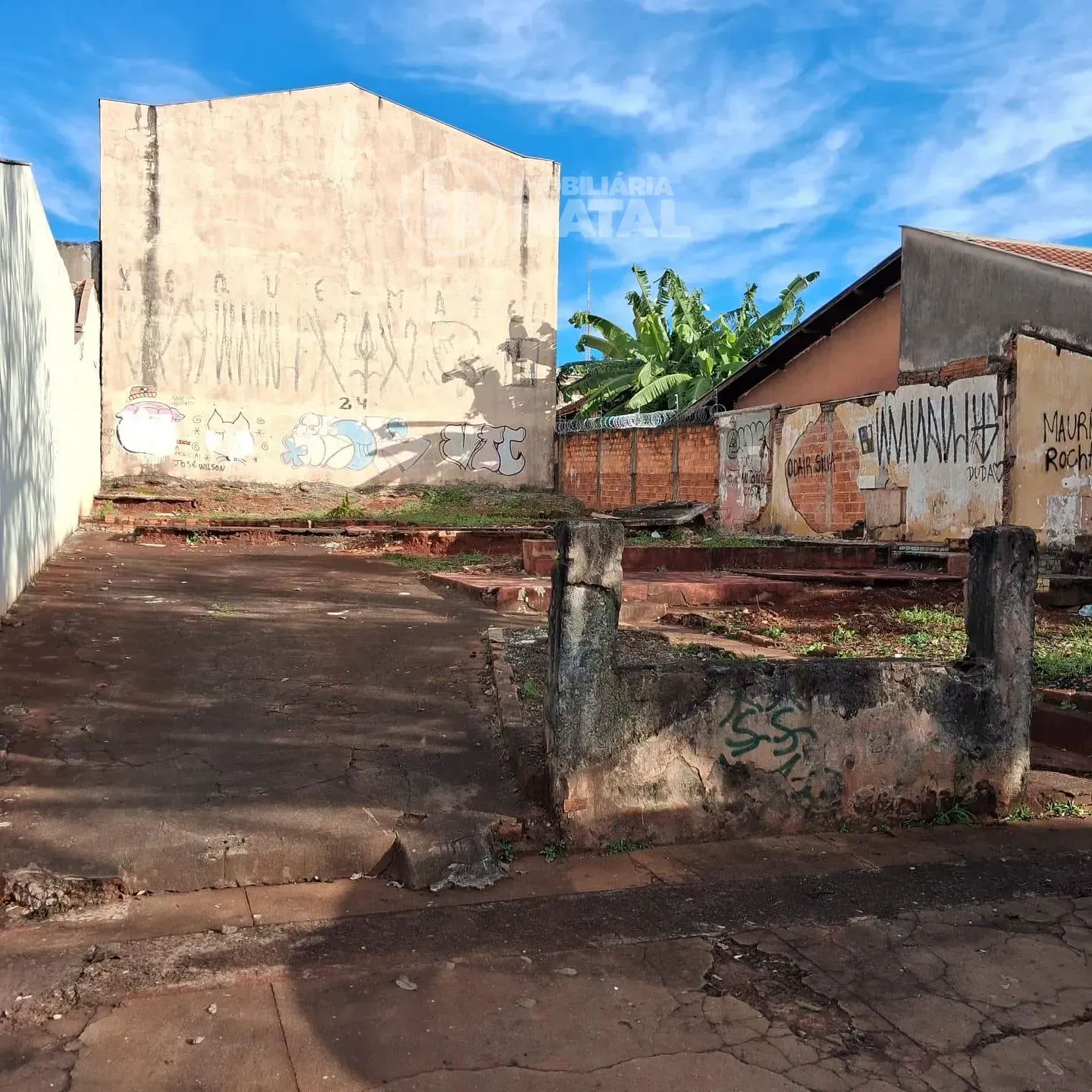 Terreno, 300 m² - Foto 1