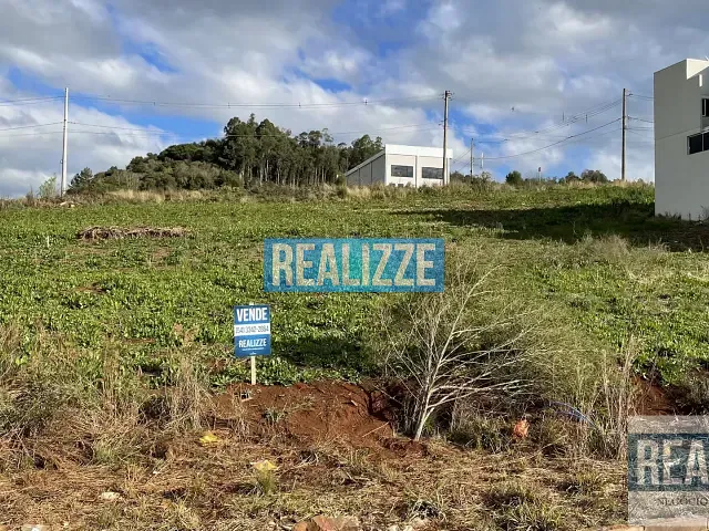 Terreno com 373m², à venda, no bairro De Rocco em Marau
