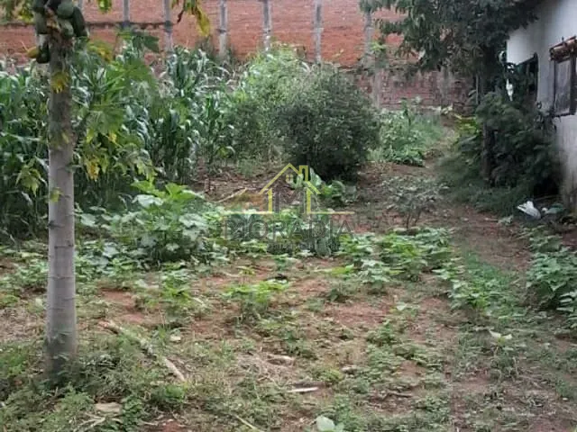Terreno com 870m², à venda, no bairro Centro em Tapiratiba