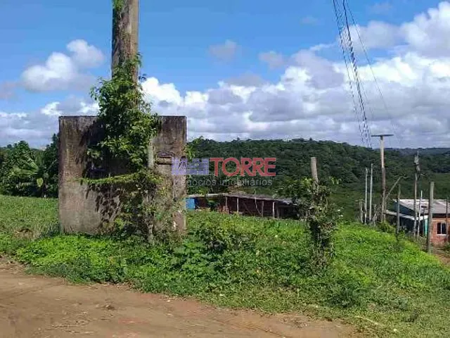 Terreno com 1200m², à venda, no bairro Nossa Senhora da Vitória em Ilhéus