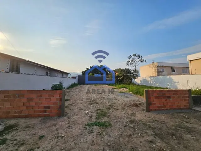Terreno com 360m², à venda, no bairro Pontal de Santa Marina em Caraguatatuba