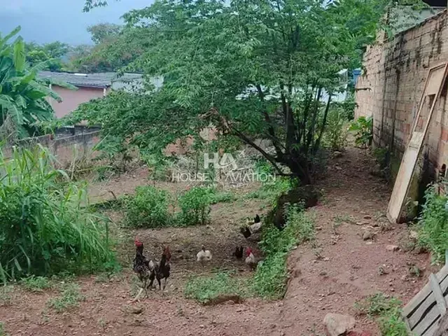 Terreno com 301m², à venda, no bairro Residencial Olinda em Goiânia