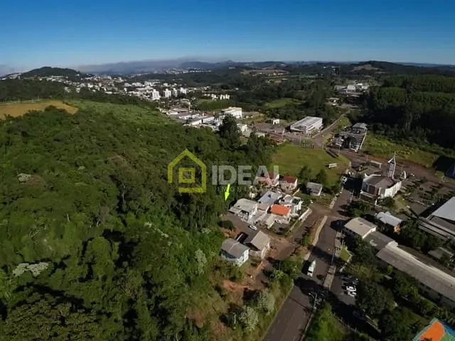 Terreno com 452m², à venda, no bairro São Cristóvão em Concórdia