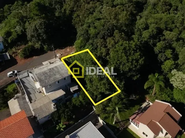 Terreno com 452m², à venda, no bairro São Cristóvão em Concórdia
