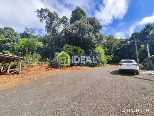 Terreno com 452m², à venda, no bairro São Cristóvão em Concórdia