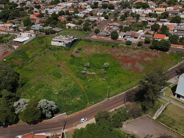 Foto do Terreno - LOTE COM 6.268,89M2 - ZC4 - ESQUINA, Apucarana, PR | J. Mareze Imóveis Ltda