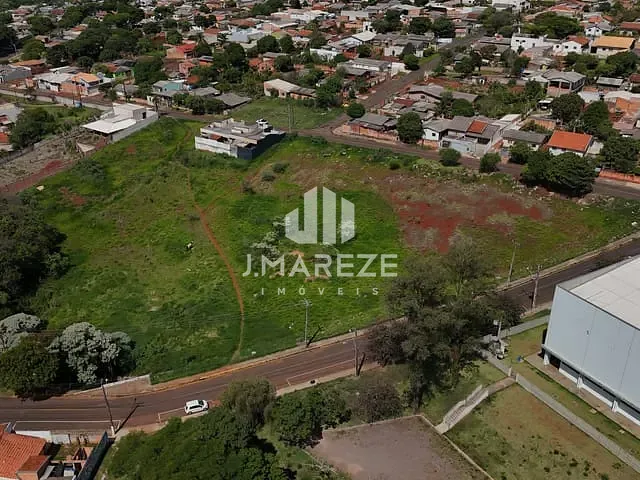 Terreno com 6269m², à venda, no bairro Jardim Ponta Grossa em Apucarana