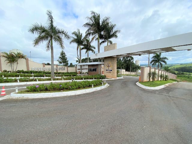 Terreno com 360m², à venda, no bairro Reserva dos Ipês em Lavras