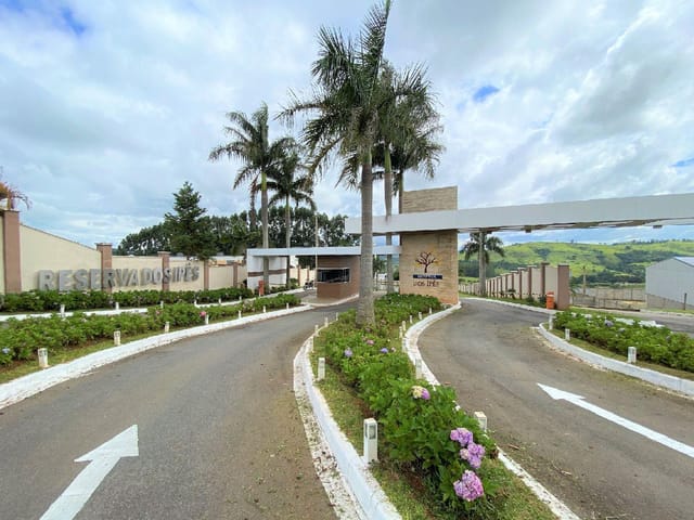 Terreno com 360m², à venda, no bairro Reserva dos Ipês em Lavras
