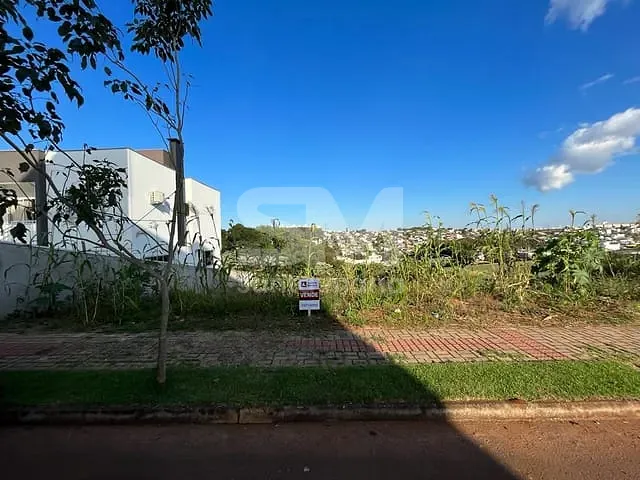 Terreno com 360m², à venda, no bairro Desbravador em Chapecó