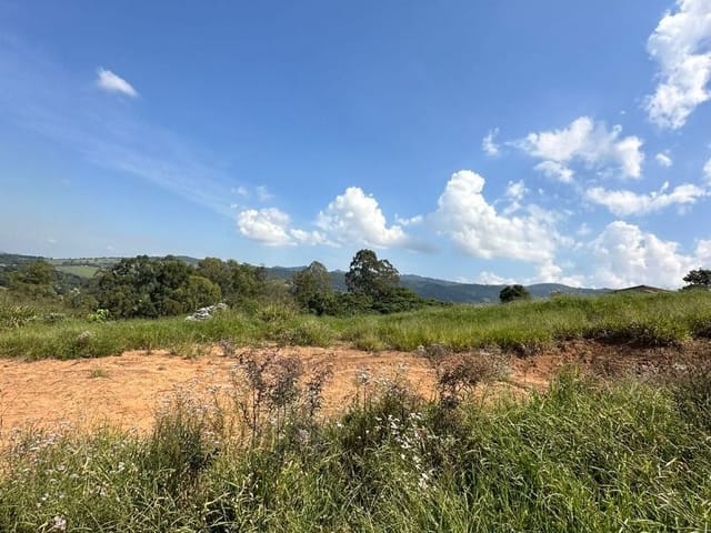 Terreno com 2005m², à venda, no bairro São Brás em Extrema