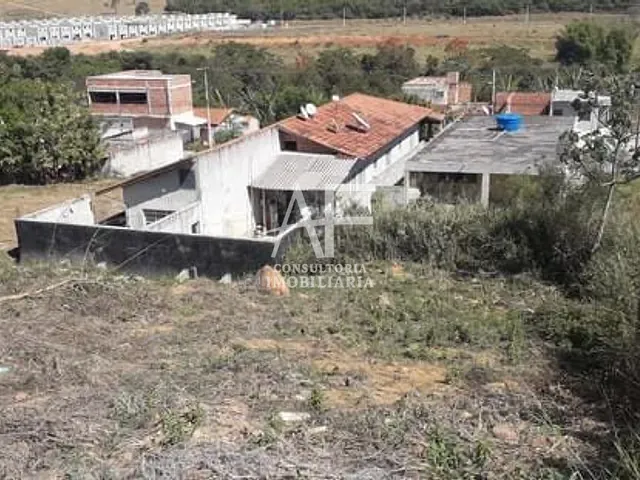 Terreno com 250m², à venda, no bairro Residencial Estoril em Taubaté