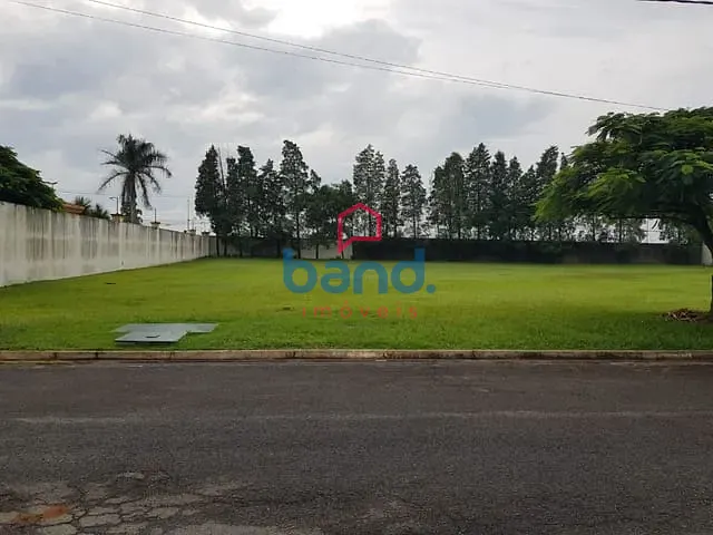 Terreno com 797m², à venda, no bairro Centro em Porto Feliz