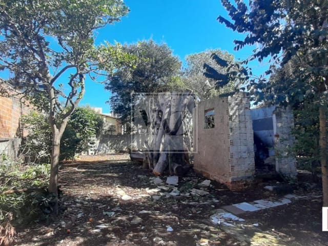 Terreno com 490m², à venda, no bairro Oficinas em Ponta Grossa