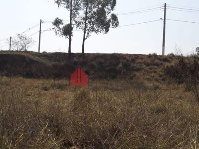 Terreno com 250m², à venda, no bairro Conjunto Residencial Araretama em Pindamonhangaba