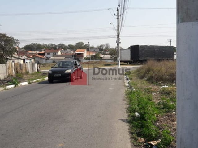Terreno com 250m², à venda, no bairro Conjunto Residencial Araretama em Pindamonhangaba
