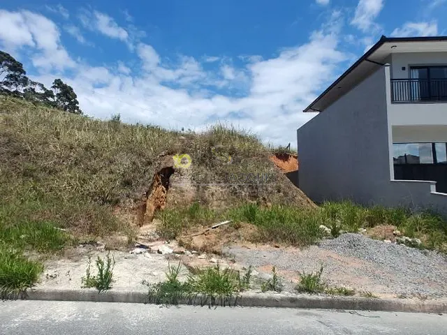 Terreno com 360m², à venda, no bairro são jose em São José