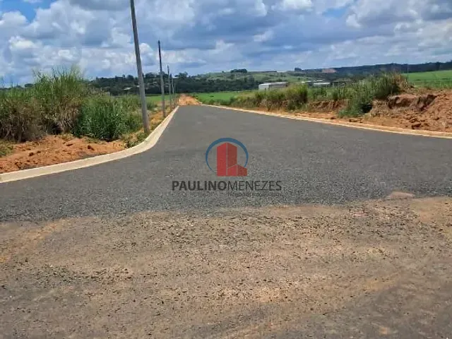 Terreno com 220m², à venda, no bairro Jardim São Domingos em Americana