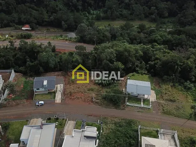 Terreno com 578m², à venda, no bairro Parque de Exposições em Concórdia