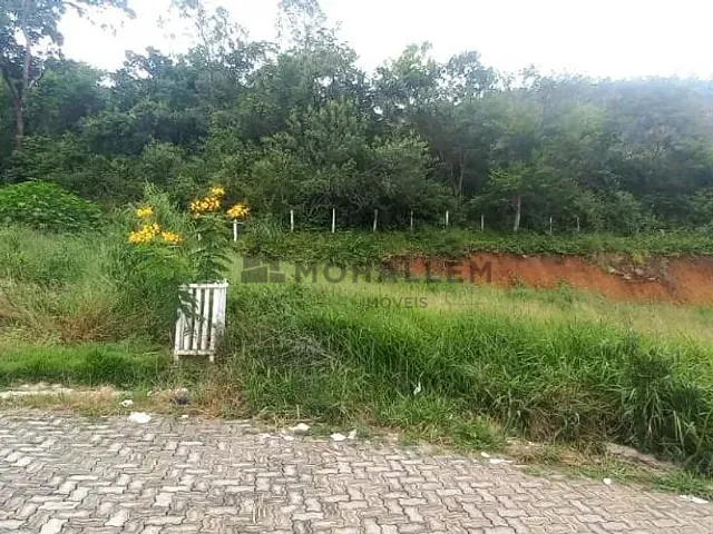 Terreno com 235m², à venda, no bairro Loteamento Vale das Hortênsias em Itajubá