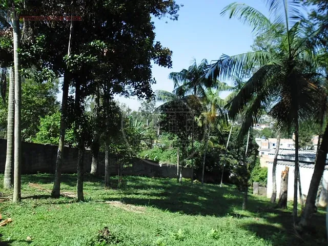 Terreno com 500m², à venda, no bairro Jardim Shangrilá (Zona Sul) em São Paulo