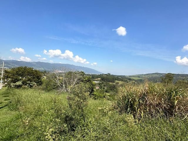 Terreno com 2000m², à venda, no bairro São Brás em Extrema