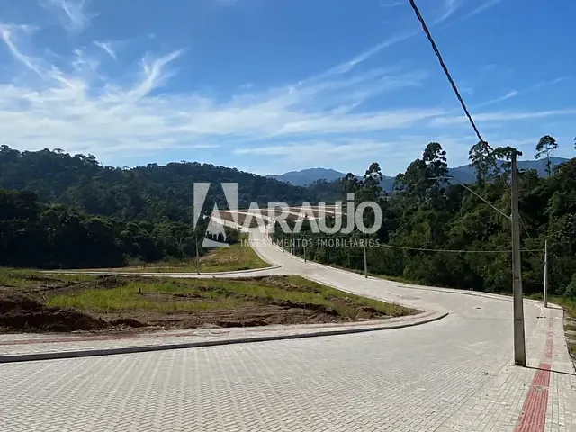 Terreno com 260m², à venda, no bairro Rio do Meio em Itajaí