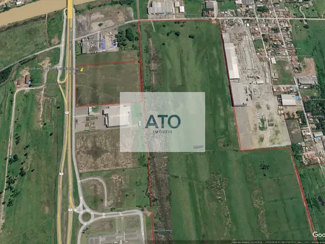 Terreno com 48000m², à venda, no bairro Centro em Tijucas