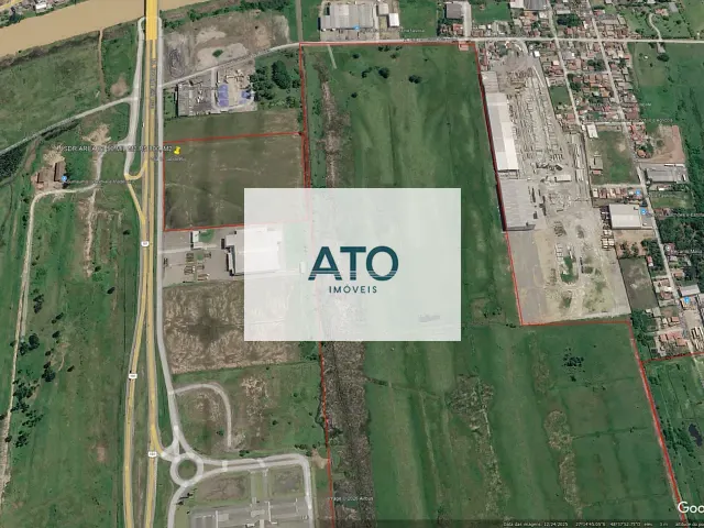 Terreno com 48000m², à venda, no bairro Centro em Tijucas