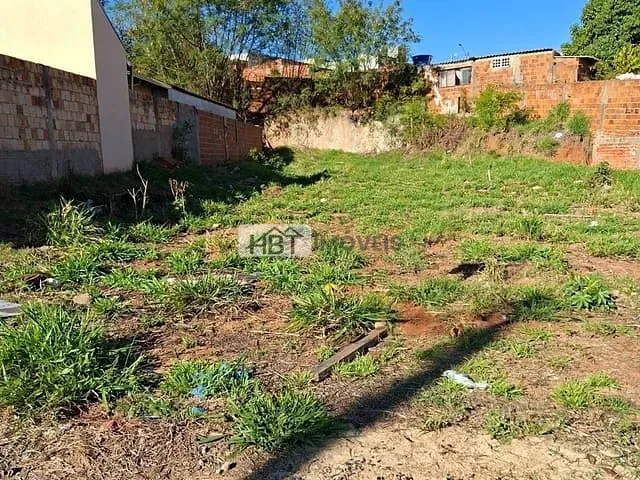 Terreno com 165m², à venda, no bairro Parque Jaraguá em Bauru